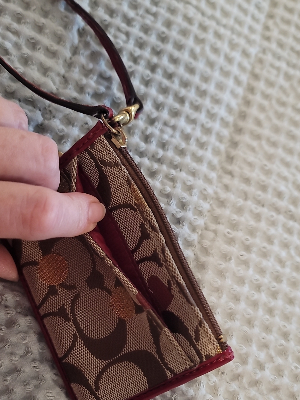 Cute Coach Wallet - Picture 2 of 4